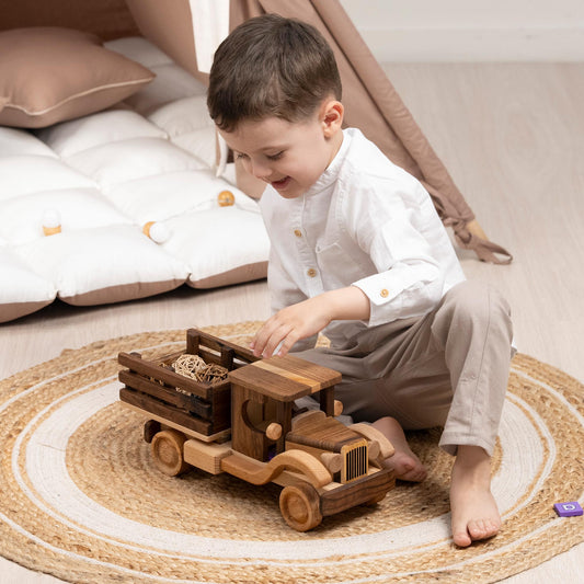 Large Wooden Dump Truck with Personalized Plate – handmade wooden toy, photo 1