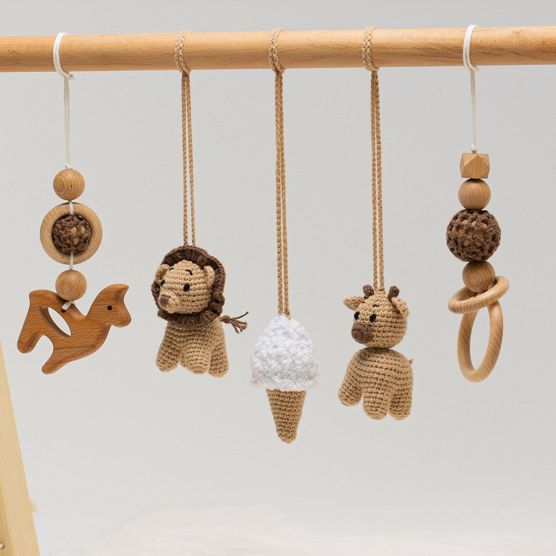 Baby Gym with Crocheted Toys, Wooden Play Gym with 5 Toys, Baby Shower Gift / HANDMADE