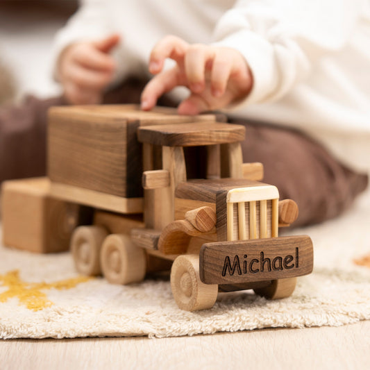 Wooden Toy Truck with Lifting Back – handmade wooden toy, photo 1