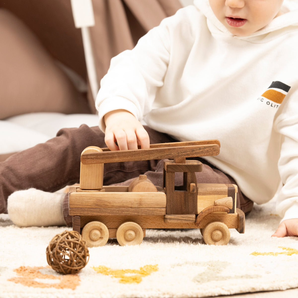 Wooden Fire Truck Toy with Name Engraving – handmade wooden toy, photo 8