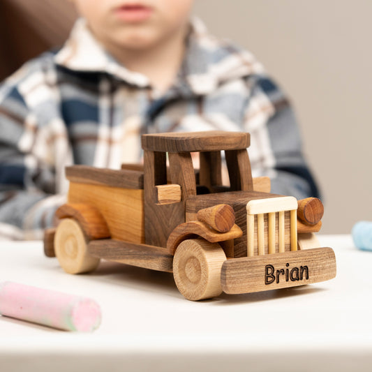 Wooden Pickup Truck Toy with Name Engraving – handmade wooden toy, photo 1