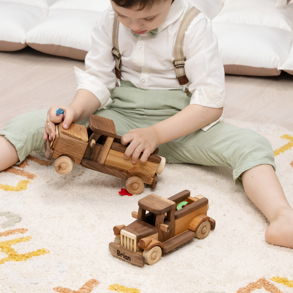 Wooden Pickup Truck Toy with Name Engraving – handmade wooden toy, photo 4