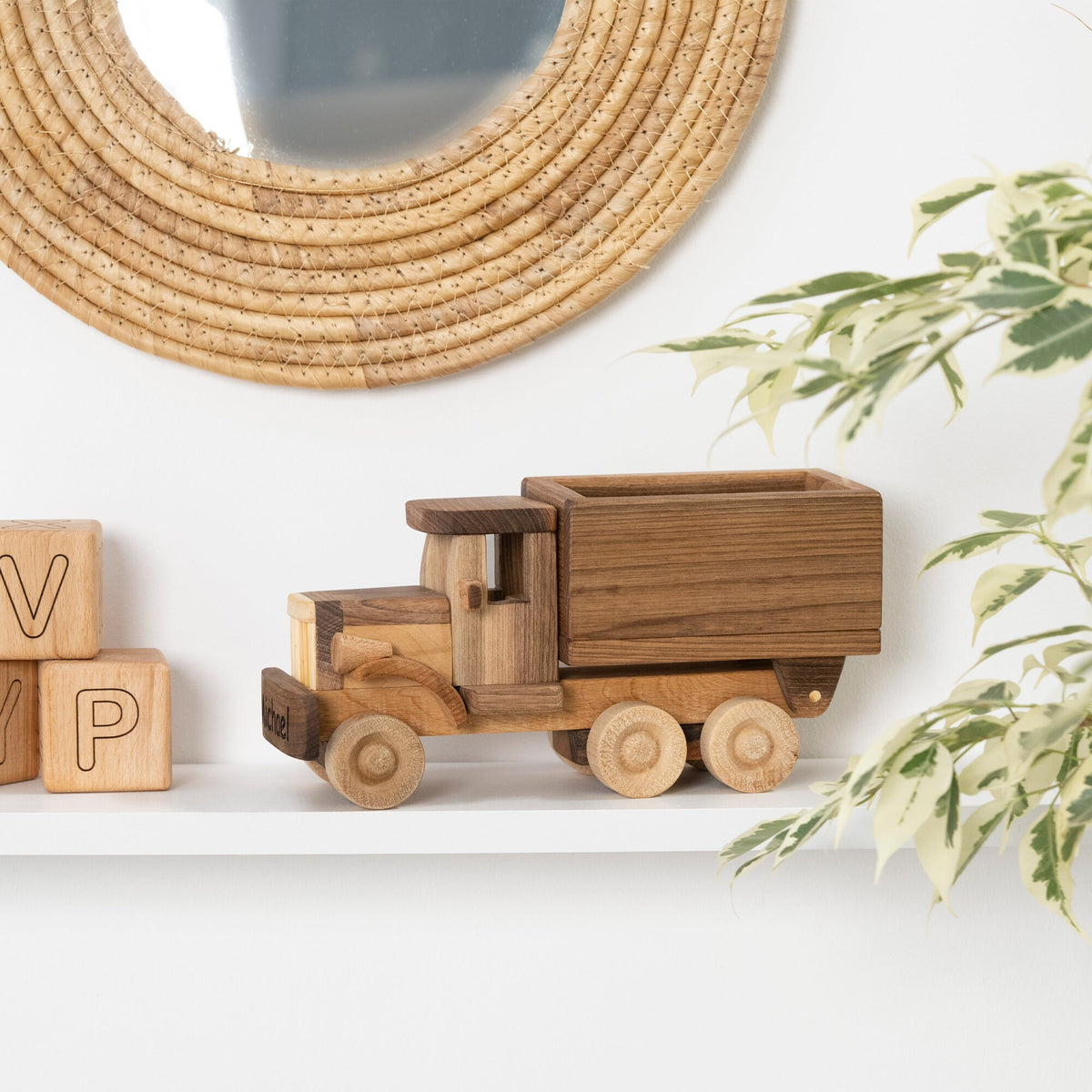 Wooden Toy Truck with Lifting Back – handmade wooden toy, photo 5