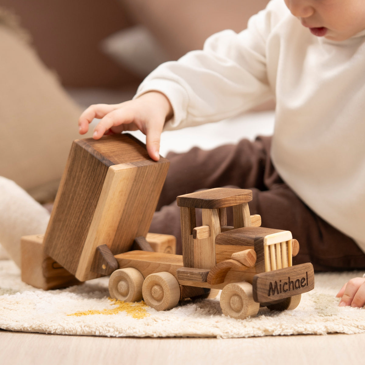 Wooden Toy Truck with Lifting Back – handmade wooden toy, photo 3