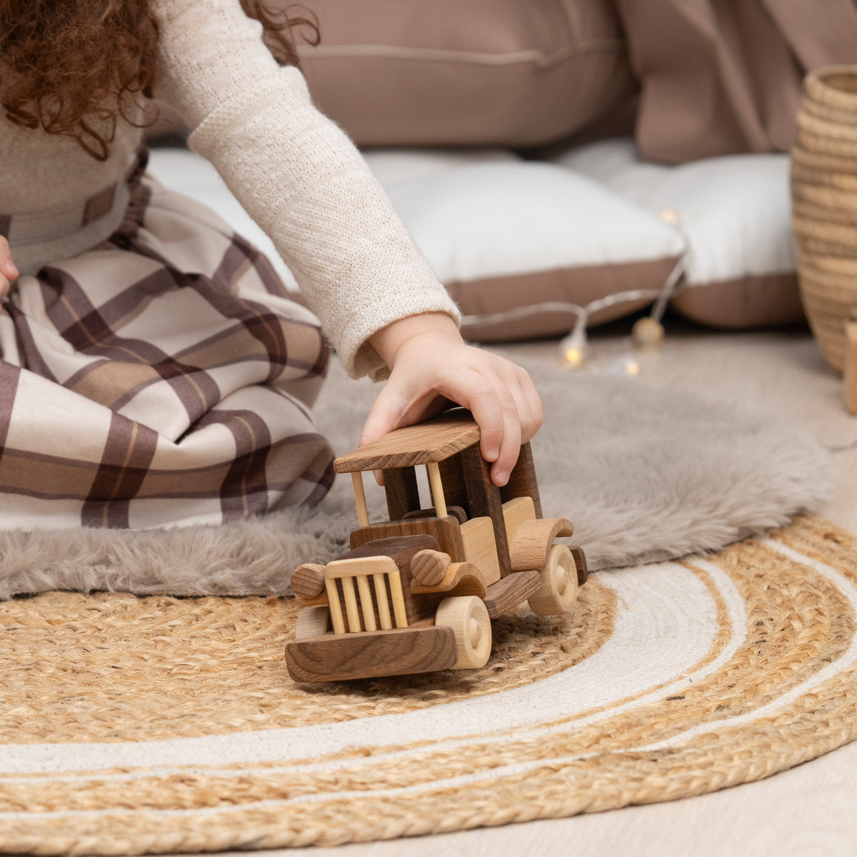 Wooden Retro Car Toy with Name Engraving – handmade wooden toy, photo 5