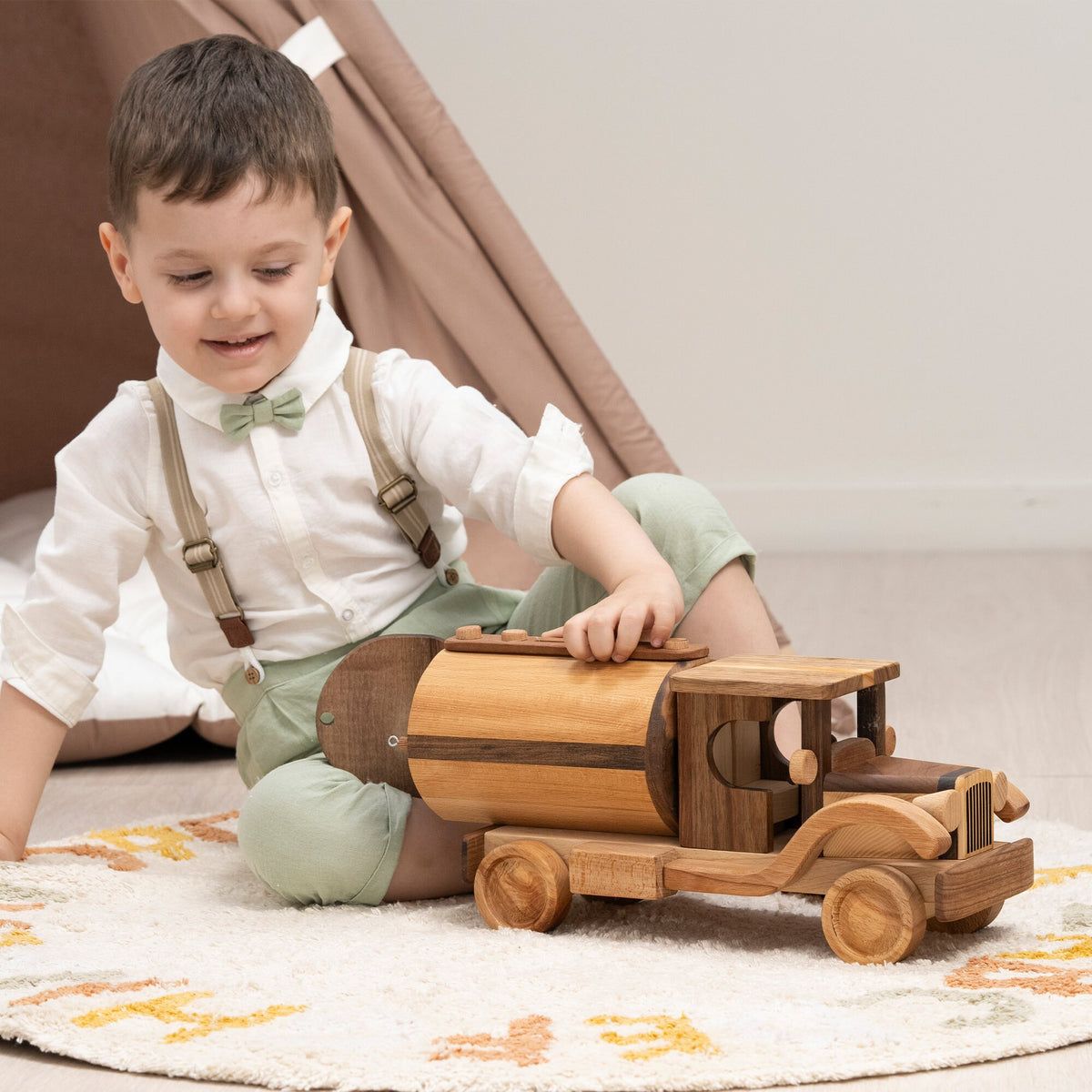 Large Wooden American Truck Toy – handmade wooden toy, photo 12
