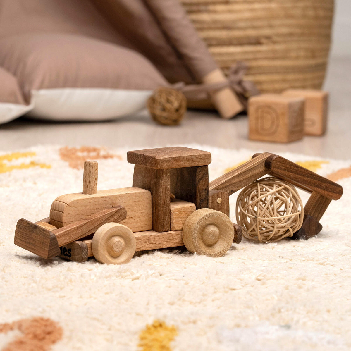 Solid Wooden Tractor Toy for Kids – handmade wooden toy, photo 1