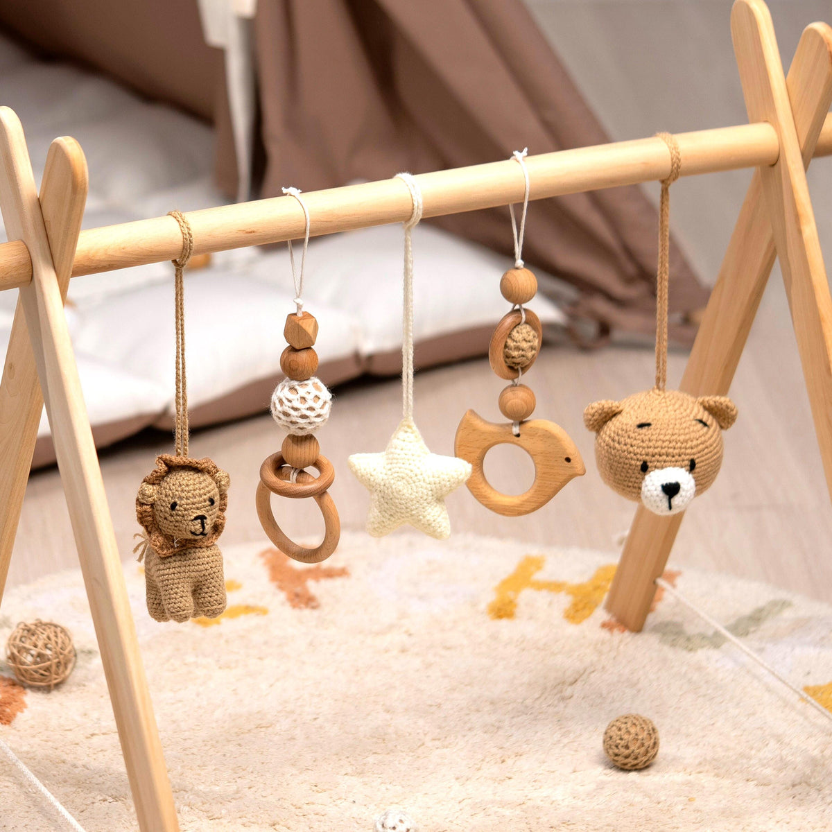 Lion & Bear Wooden Baby Gym with Crocheted Toys – handmade wooden toy, photo 1