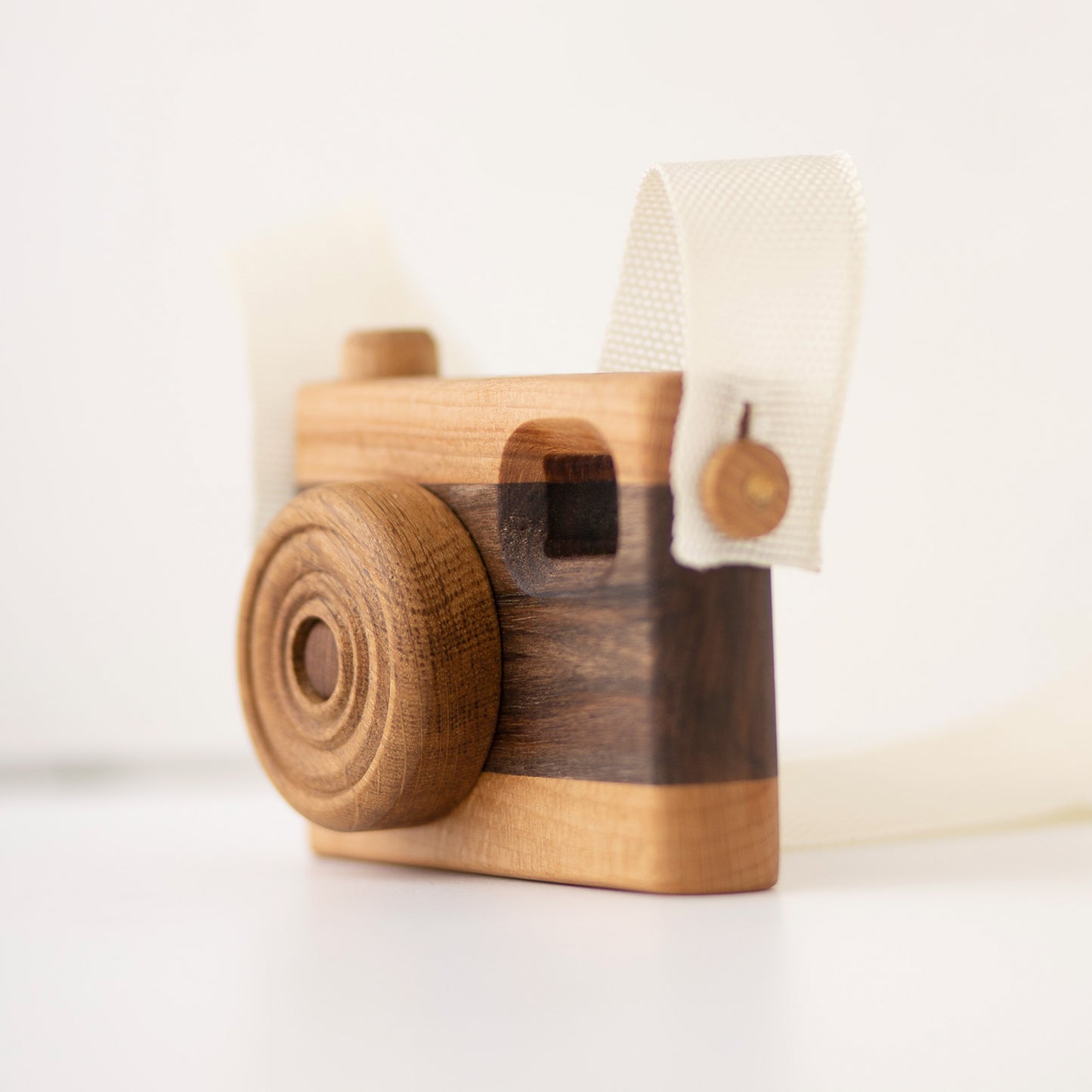 Classic Wooden Camera